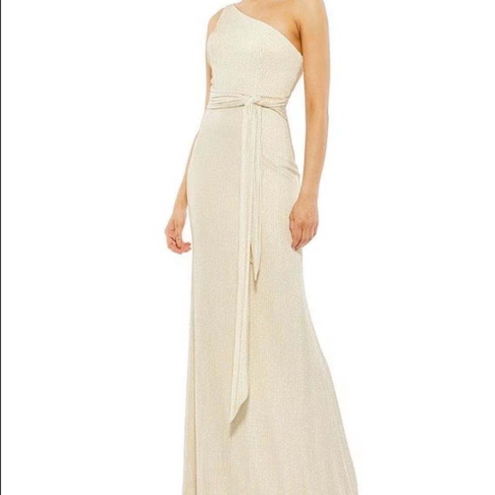 Mac Duggal Shimmer Striped One-shoulder Gown